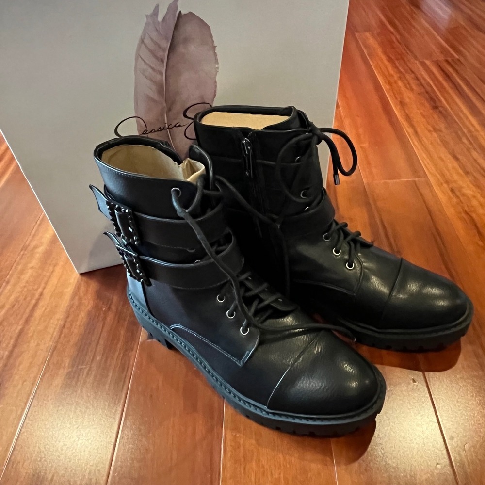 Jessica Simpson Moto Boots Kerina Rhinestone Combat Shoes New JS-KERINA 7.5M‎